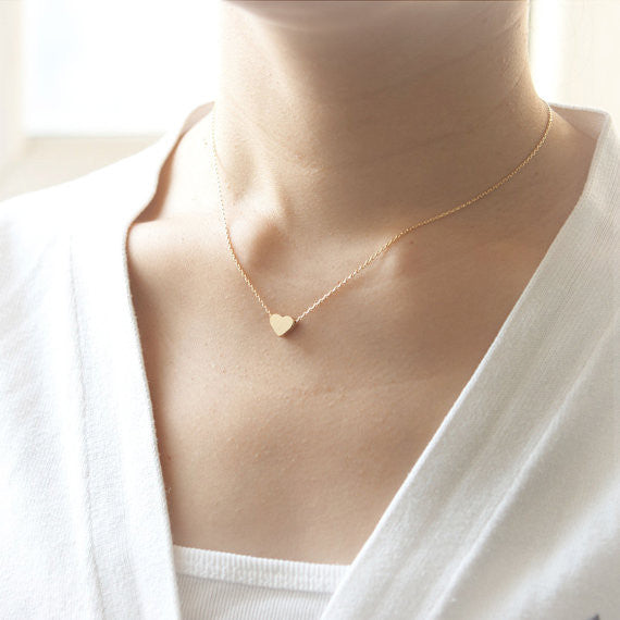 Back to the Basic-Tiny heart Necklace in gold