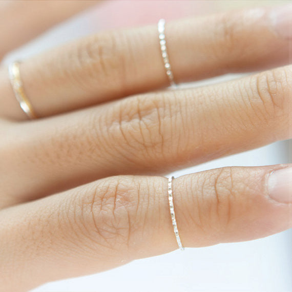 Skinny ring in sterling silver
