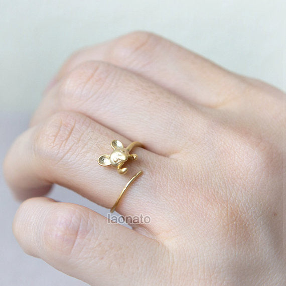 Tiny Mouse Ring