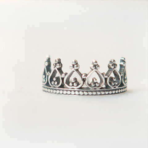 N002 Leaf ring in sterling silver