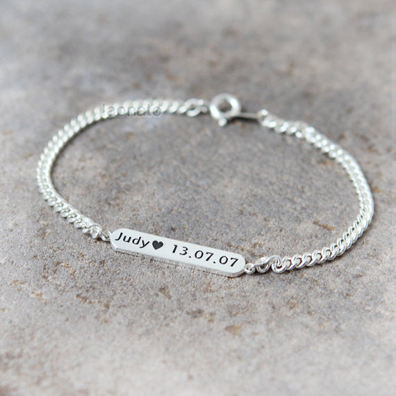 Customized name bar bracelet