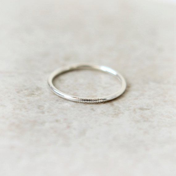Slim Sterling silver Ring