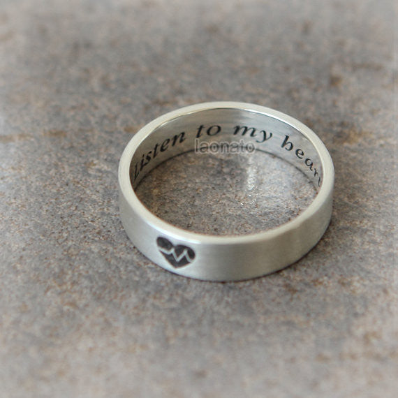 Personalized Heartbeat band Ring in sterling silver / initials, date, words