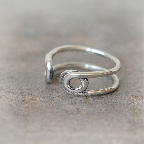Safety Pin Ring in 925 sterling silver