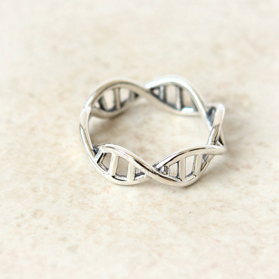 DNA Ring in 925 sterling silver