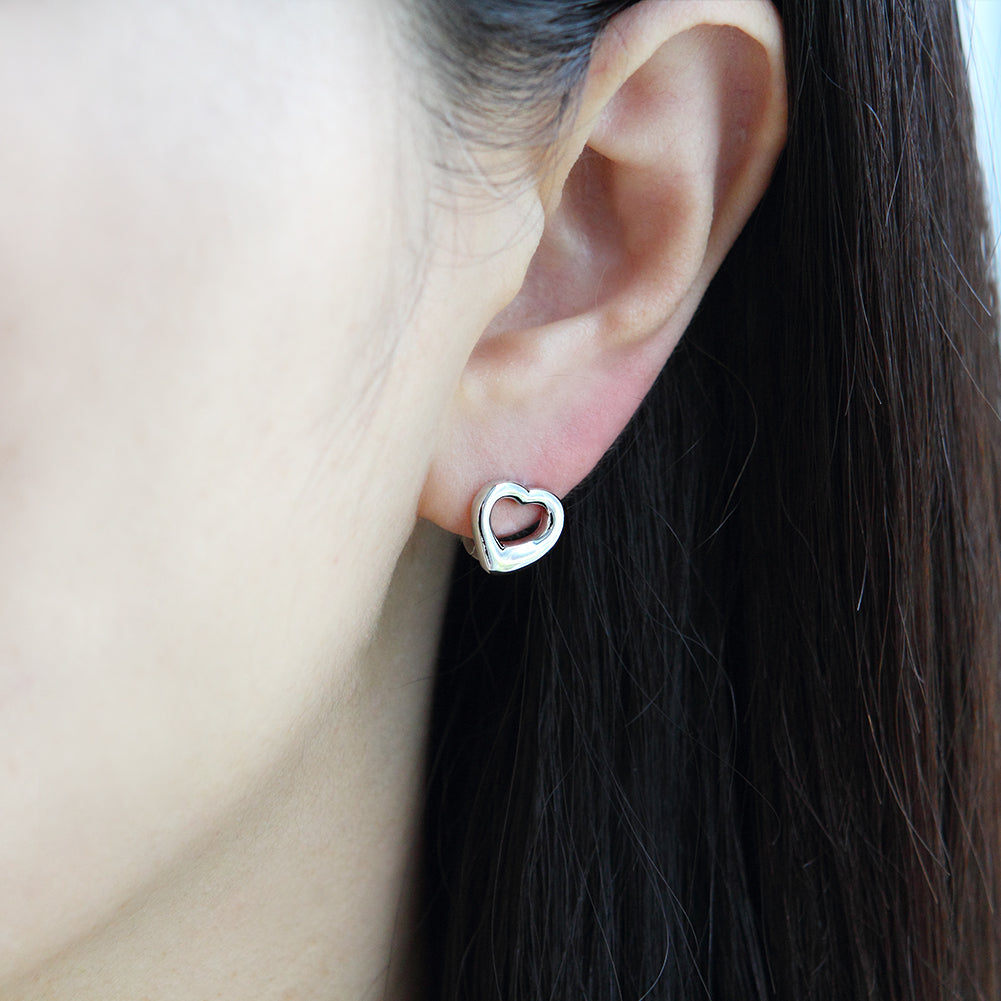 NO.02 Heart Shape Huggie Hoop Earrings