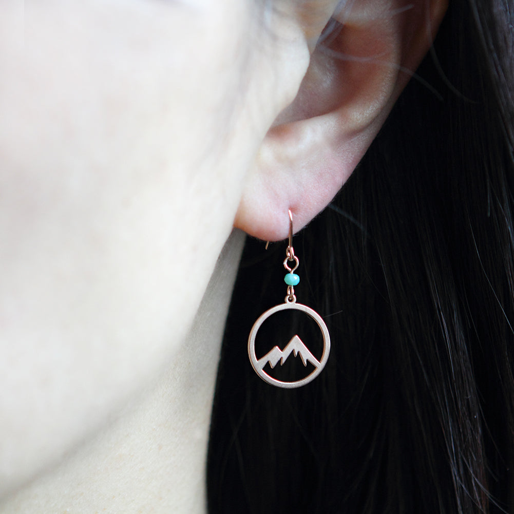 Cut Out Mountain Disc Drop Earrings