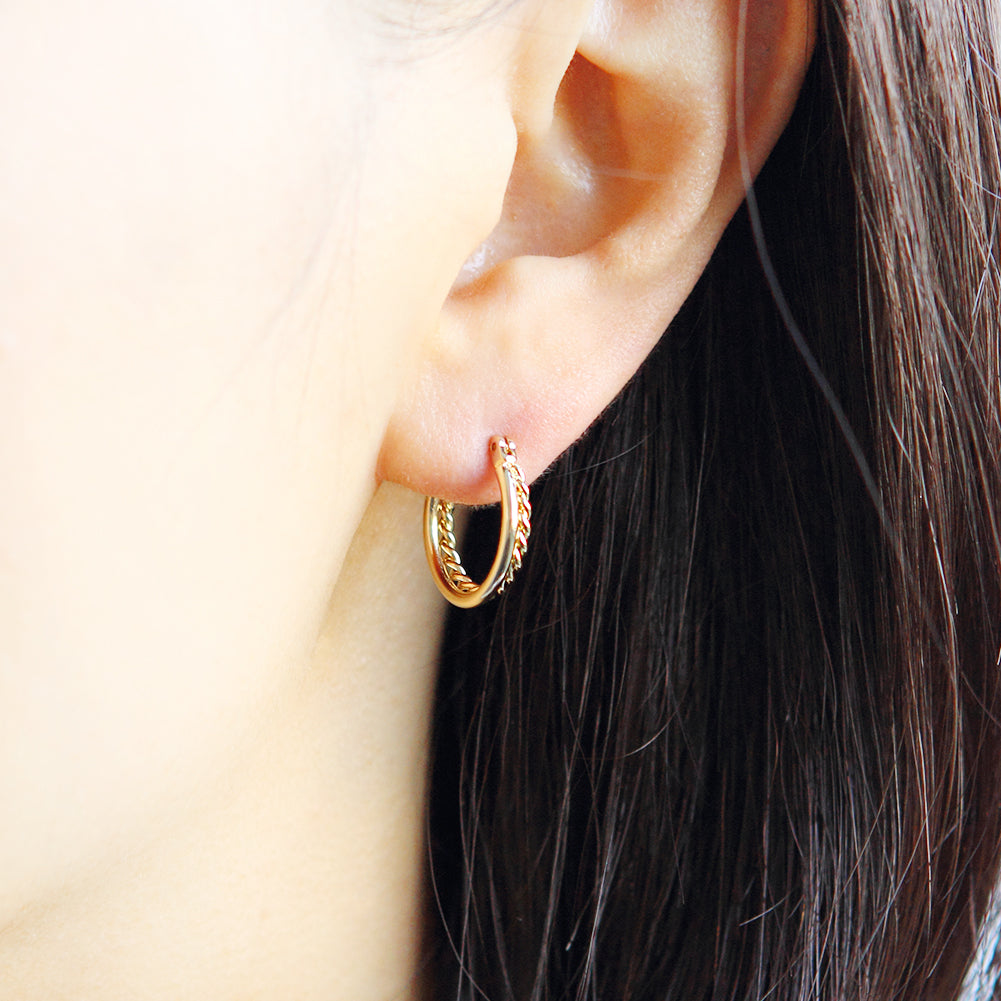 Twisted 2lines Small hoop earrings