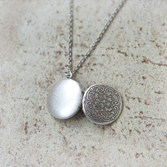 Little flower round Locket Necklace