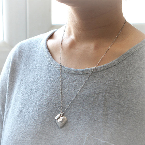 Adorable heart locket necklace