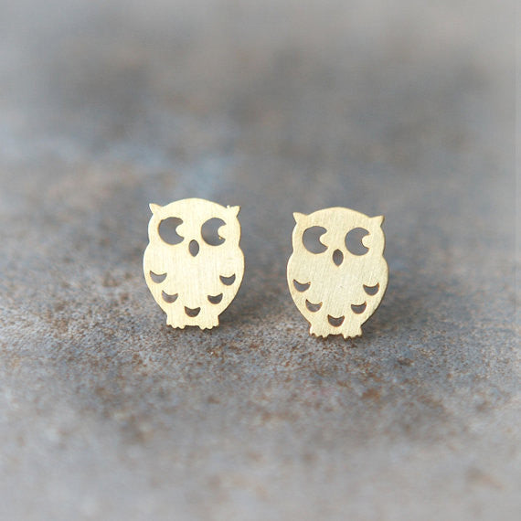 Cute Owl earrings in gold