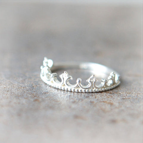 Simple Crown Ring in sterling silver